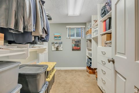 Tiny photo for 2035 E RIBBON LN, Holladay, UT 84117 (MLS # 2114046)