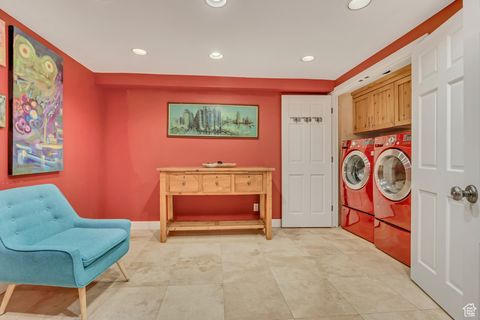Tiny photo for 2035 E RIBBON LN, Holladay, UT 84117 (MLS # 2114046)
