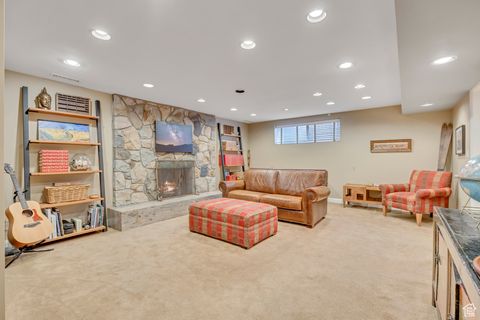 Tiny photo for 2035 E RIBBON LN, Holladay, UT 84117 (MLS # 2114046)