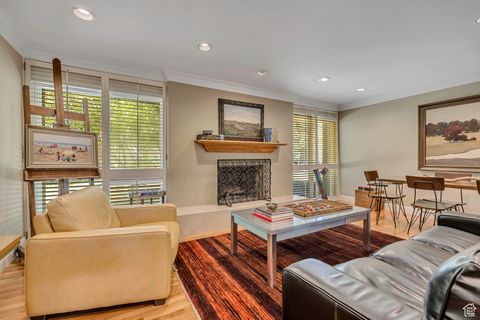 Tiny photo for 2035 E RIBBON LN, Holladay, UT 84117 (MLS # 2114046)