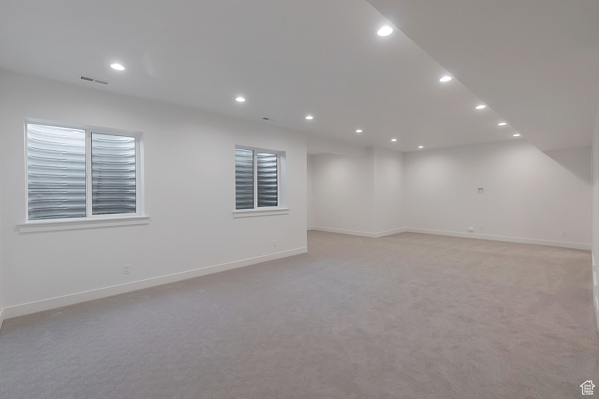 SUMMERHILL LANE - Residential