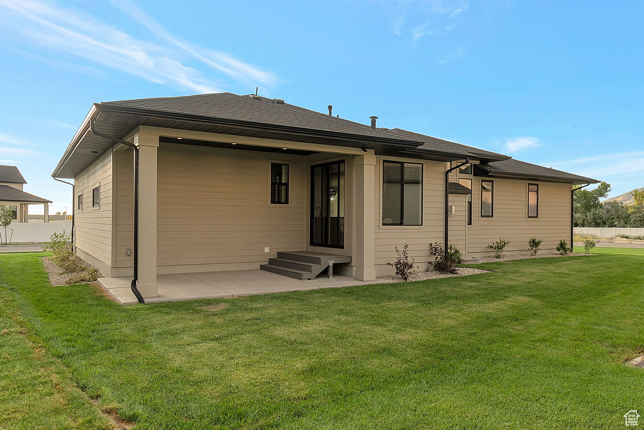 SUMMERHILL LANE - Residential