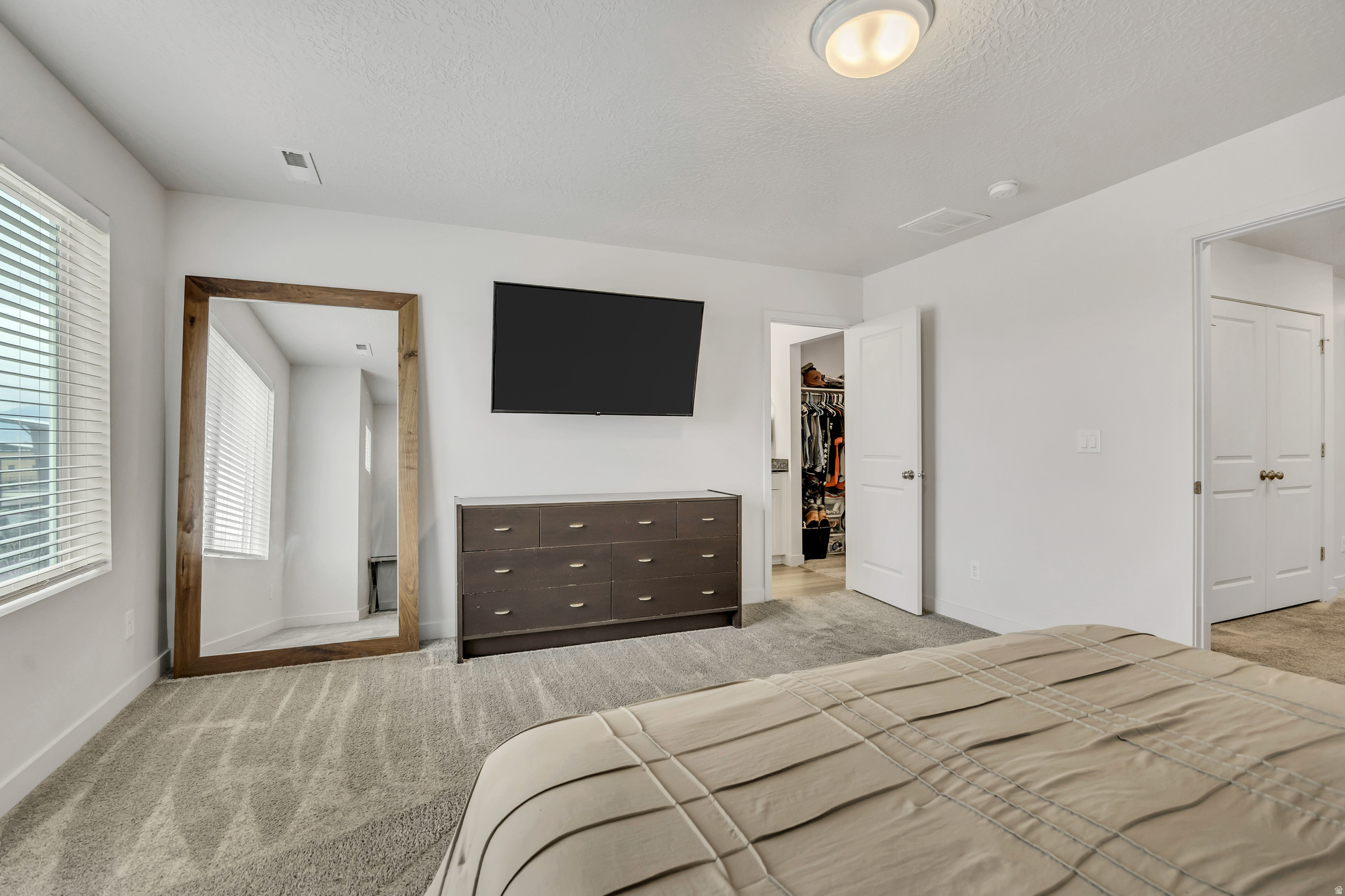 THE GROVES - Residential