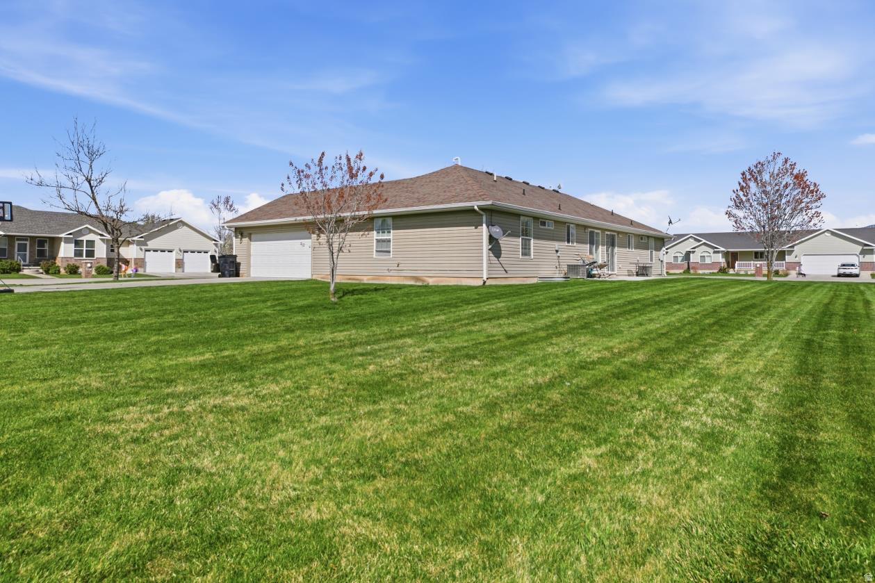 CREAMERY HOLLOW SUB - Residential Income