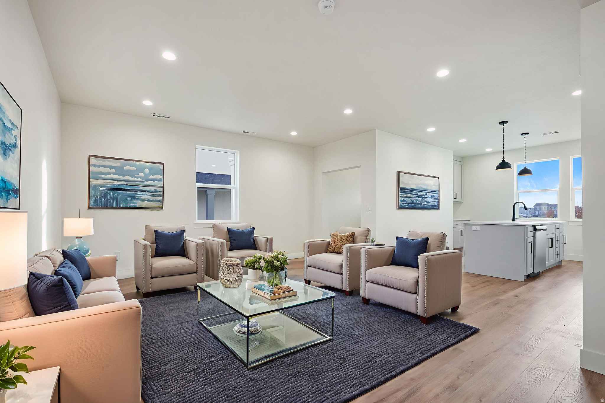 WESTFIELDS CENTRAL - Residential