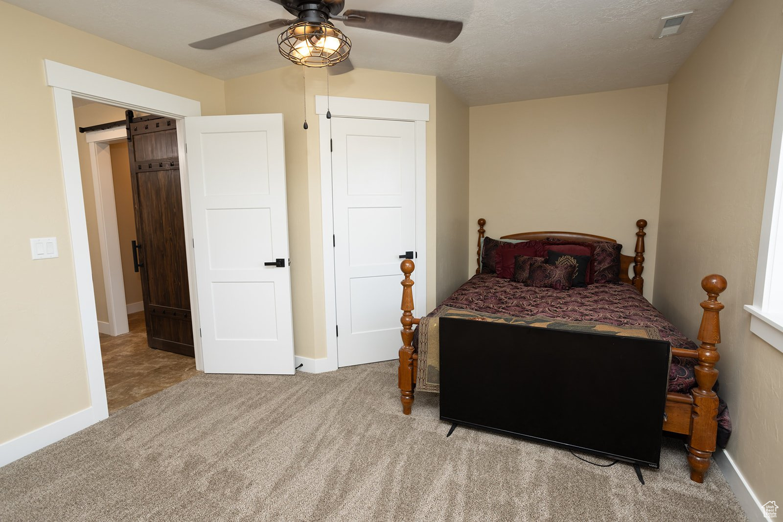 THE LINKS - Residential