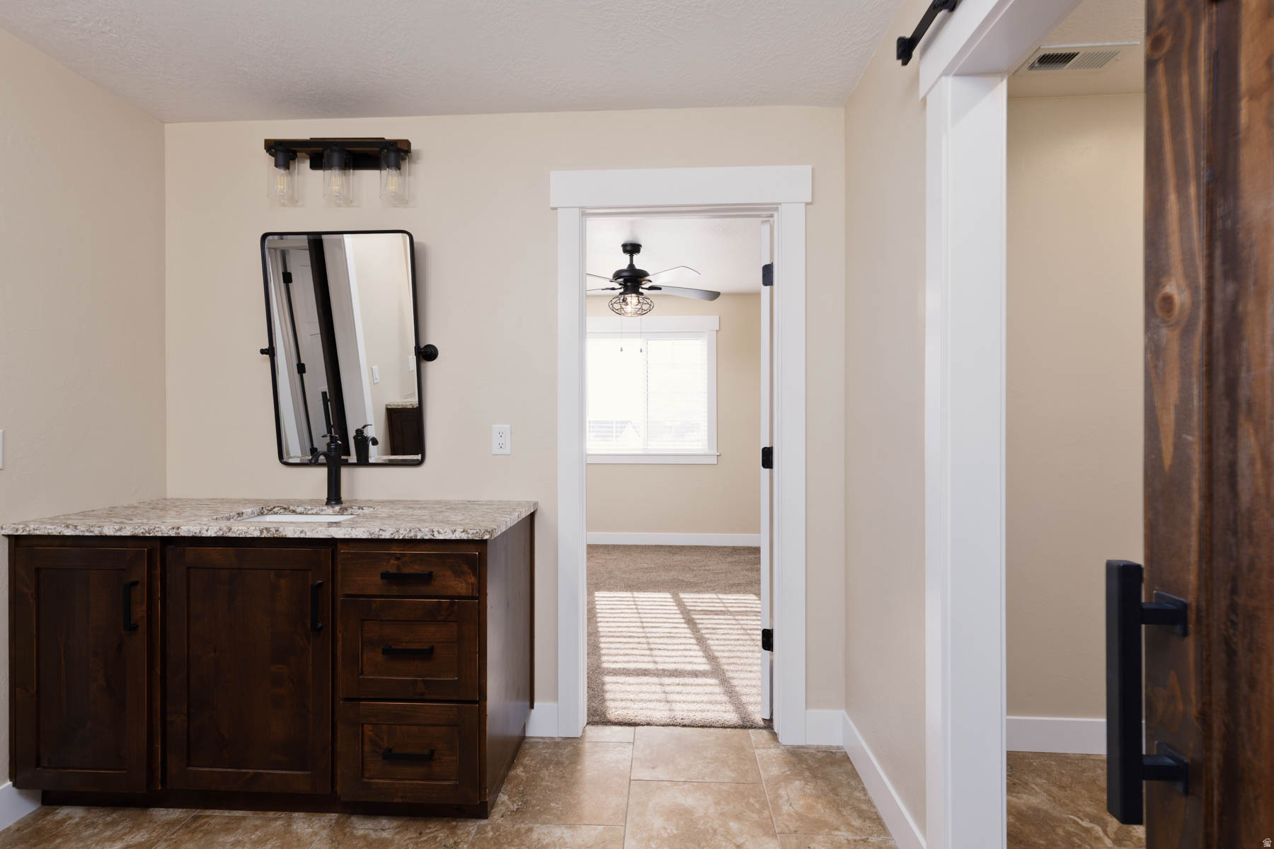 THE LINKS - Residential