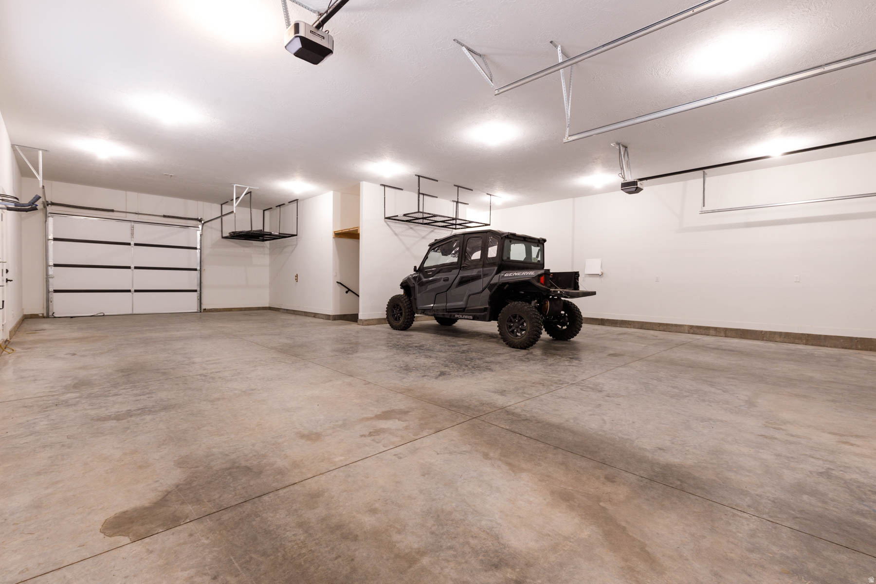 THE LINKS - Residential