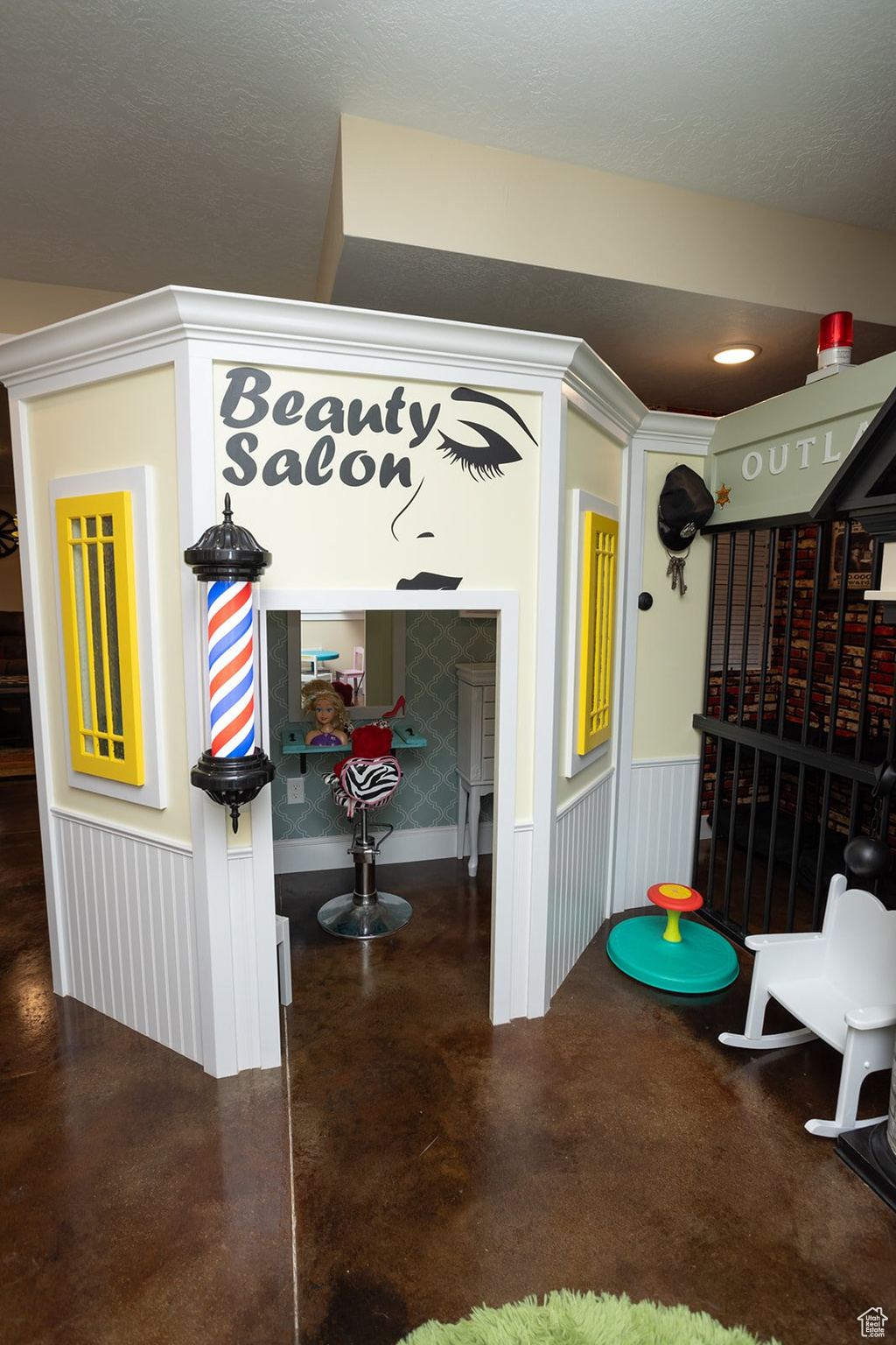 THE LINKS - Residential