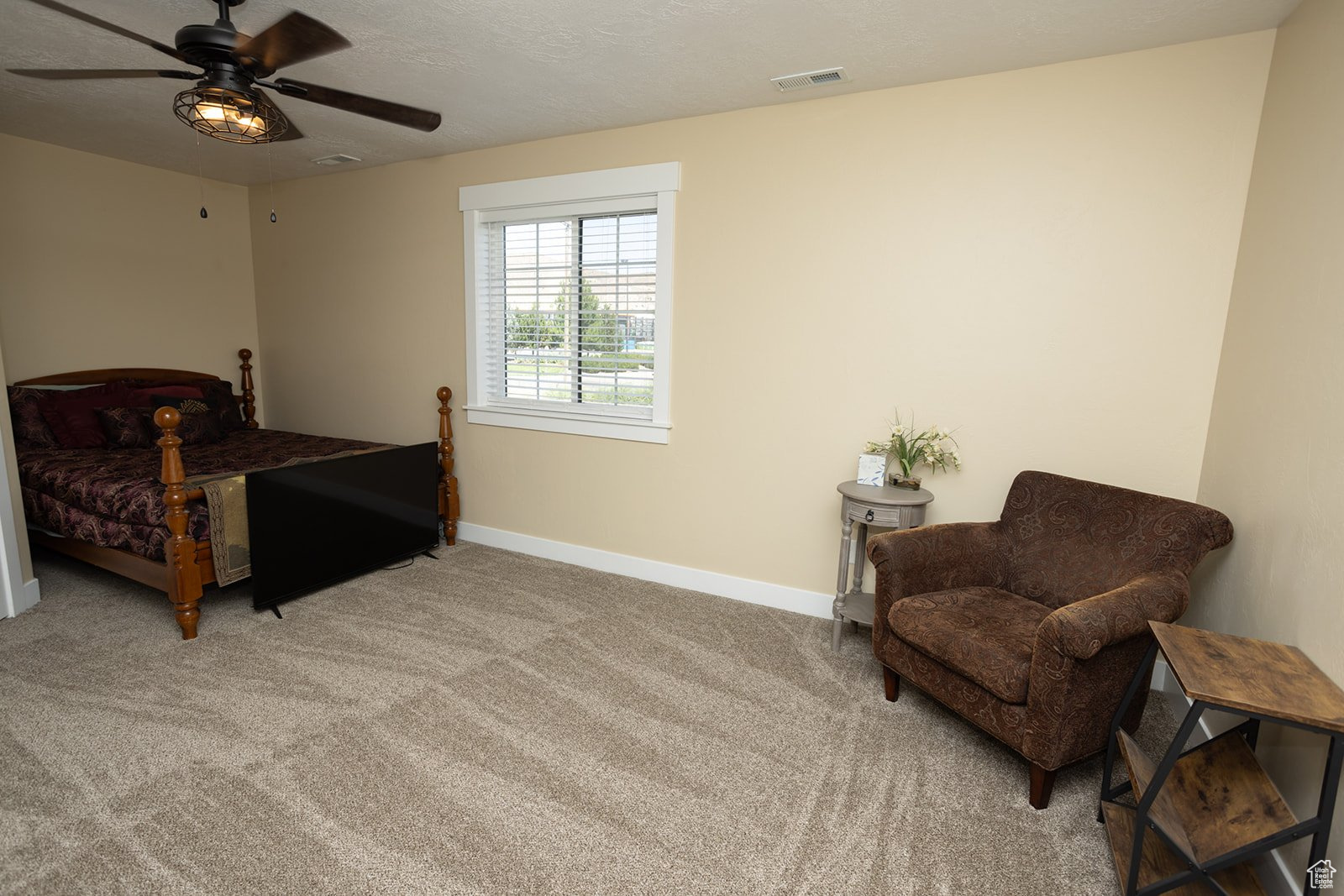 THE LINKS - Residential