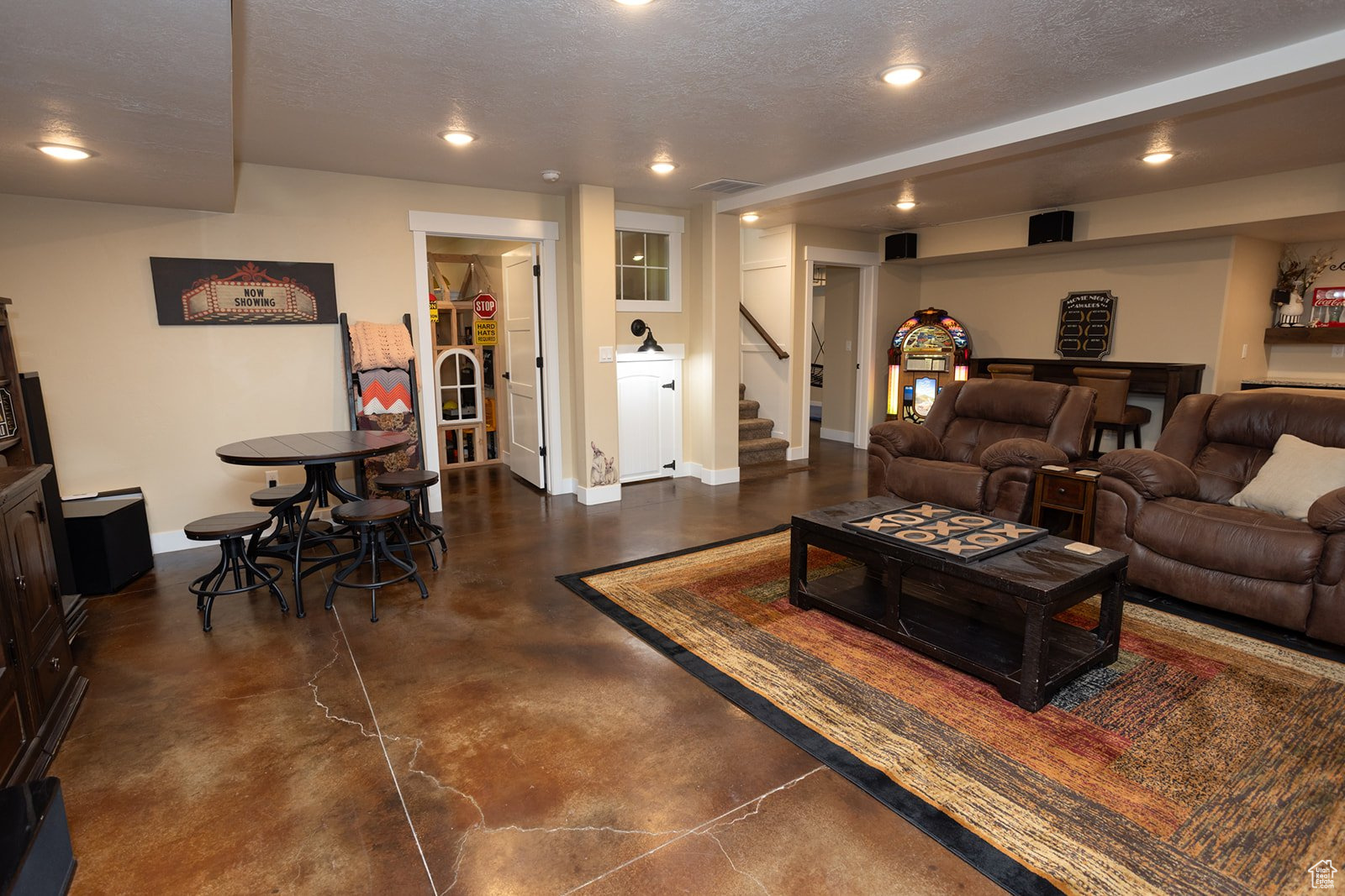 THE LINKS - Residential