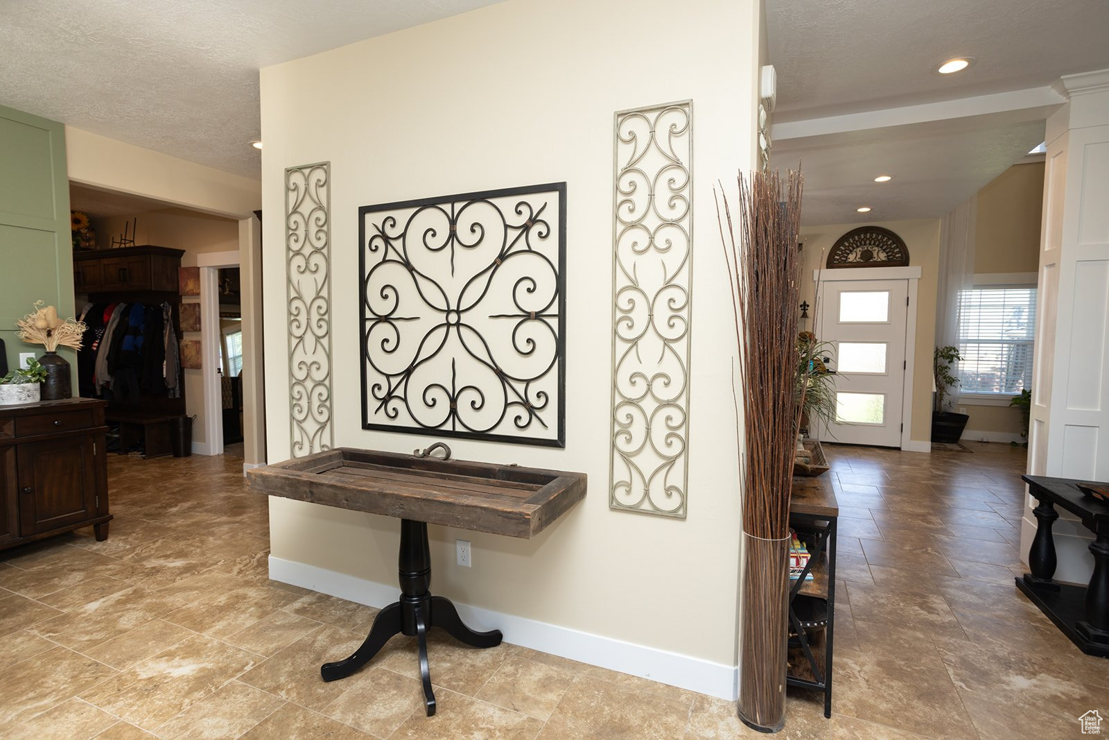 THE LINKS - Residential