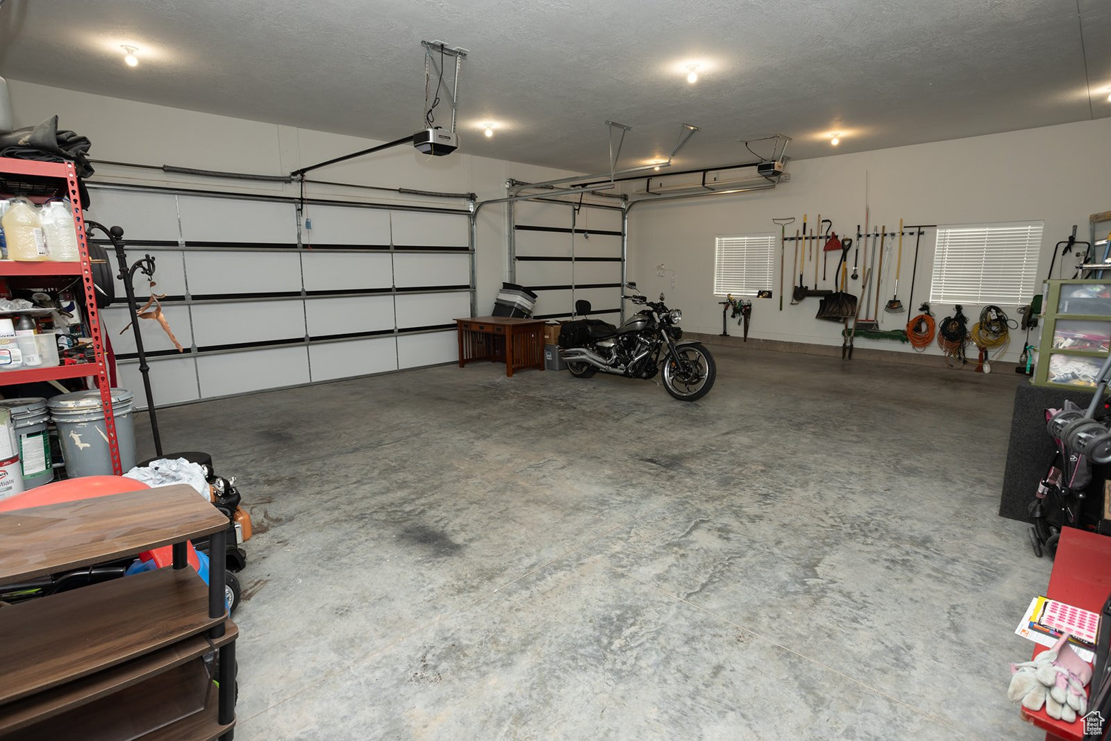 THE LINKS - Residential