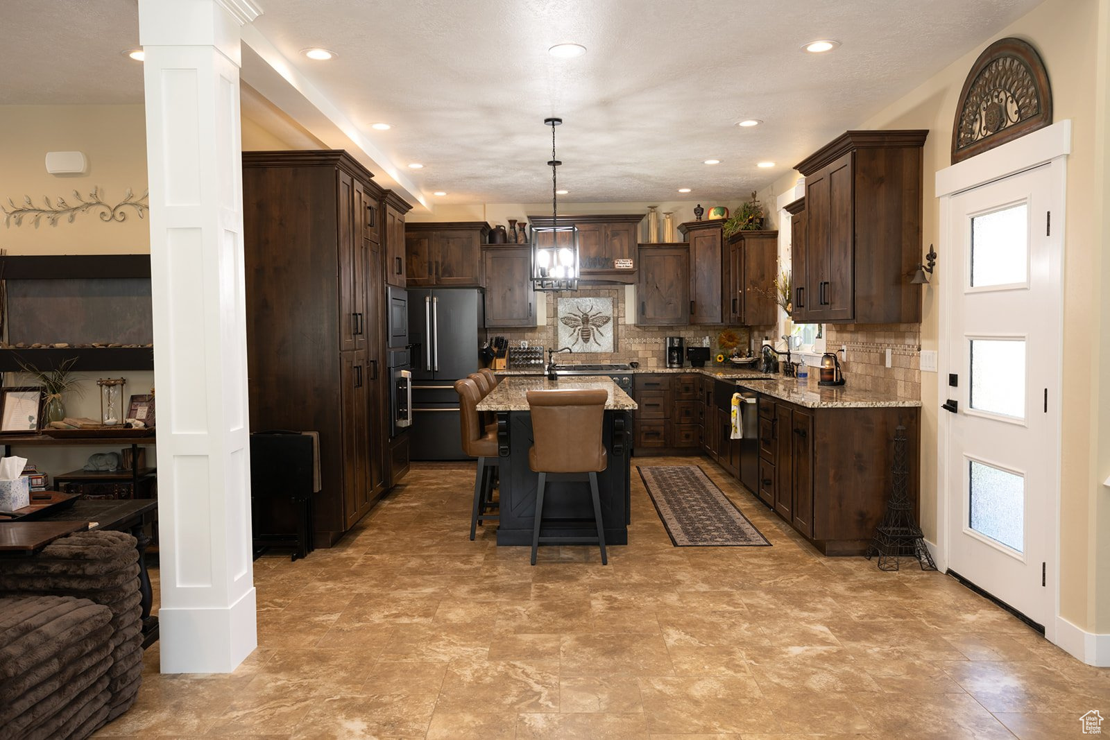 THE LINKS - Residential