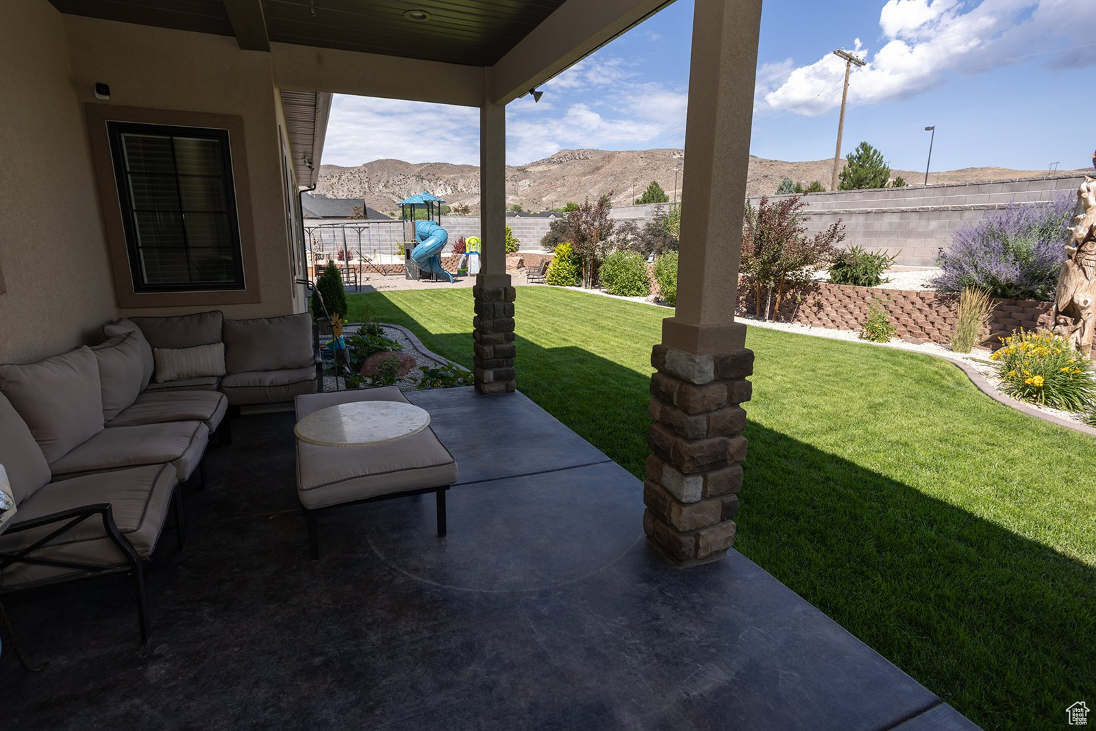 THE LINKS - Residential