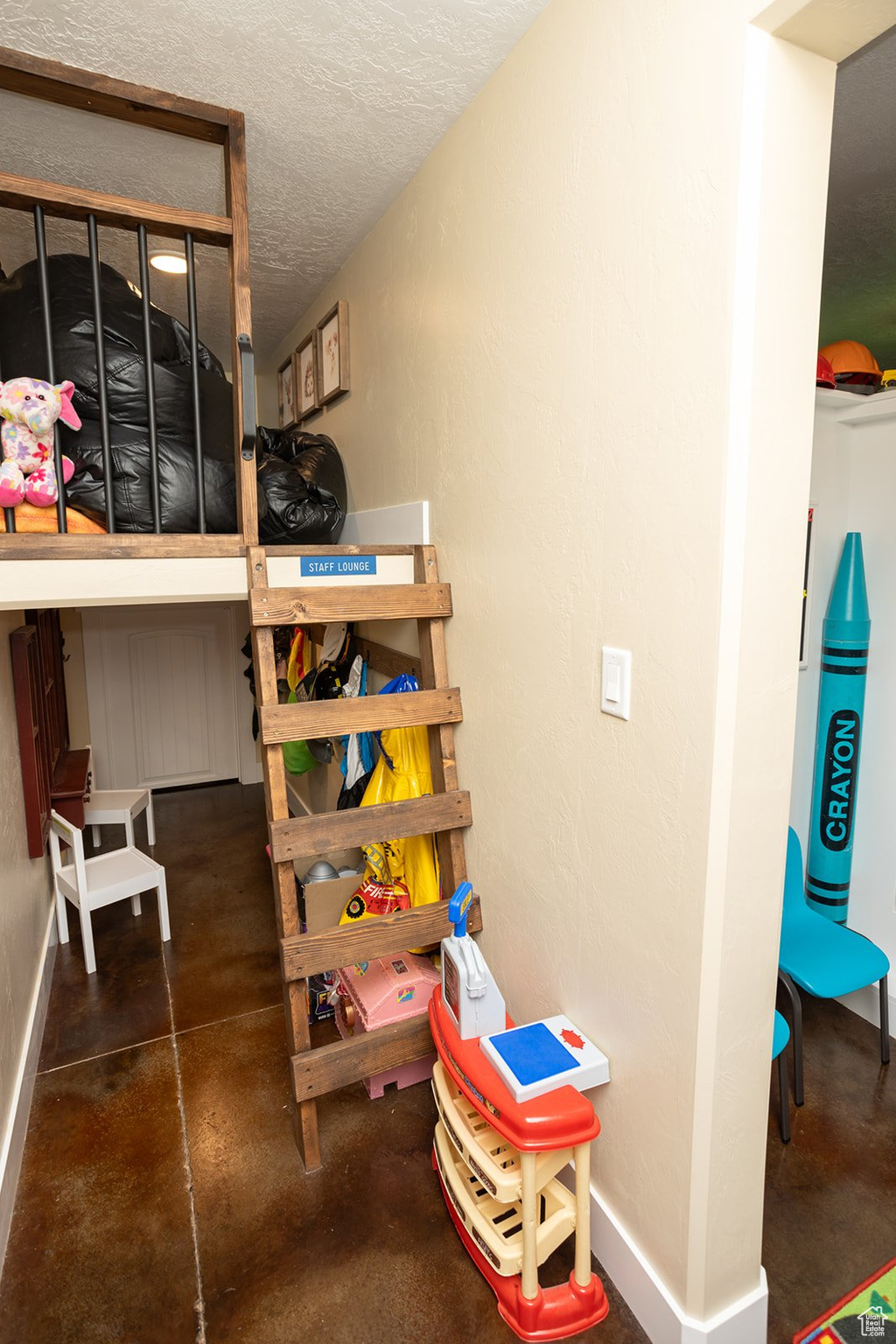 THE LINKS - Residential