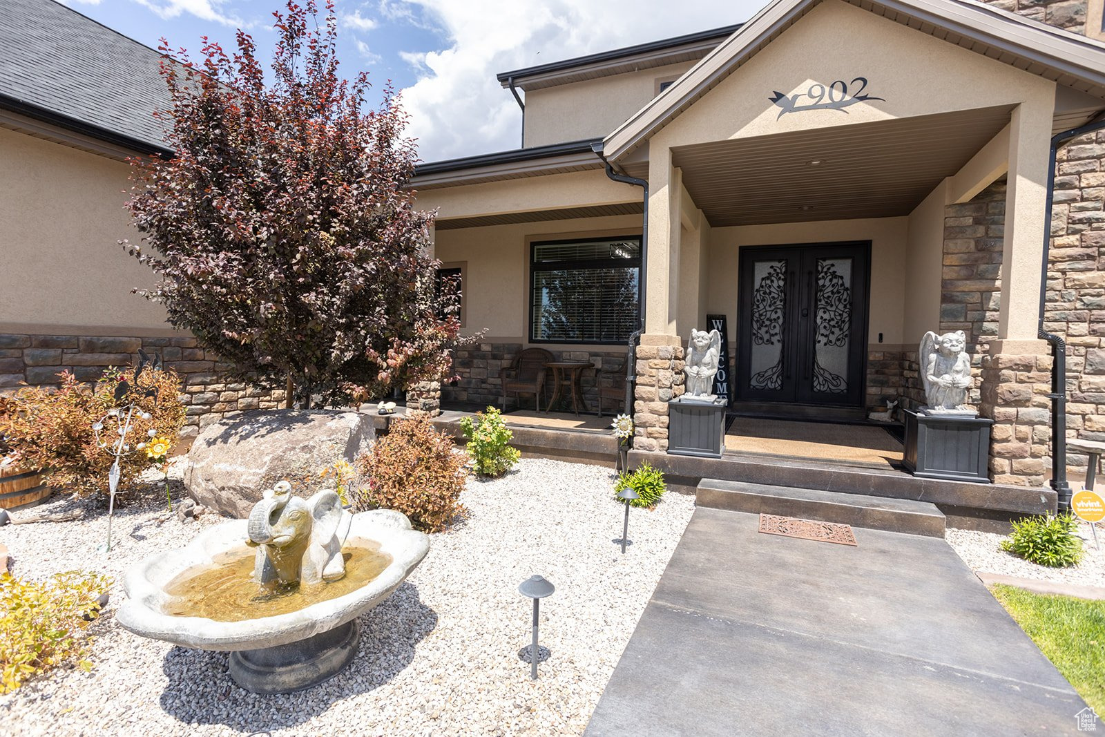 THE LINKS - Residential