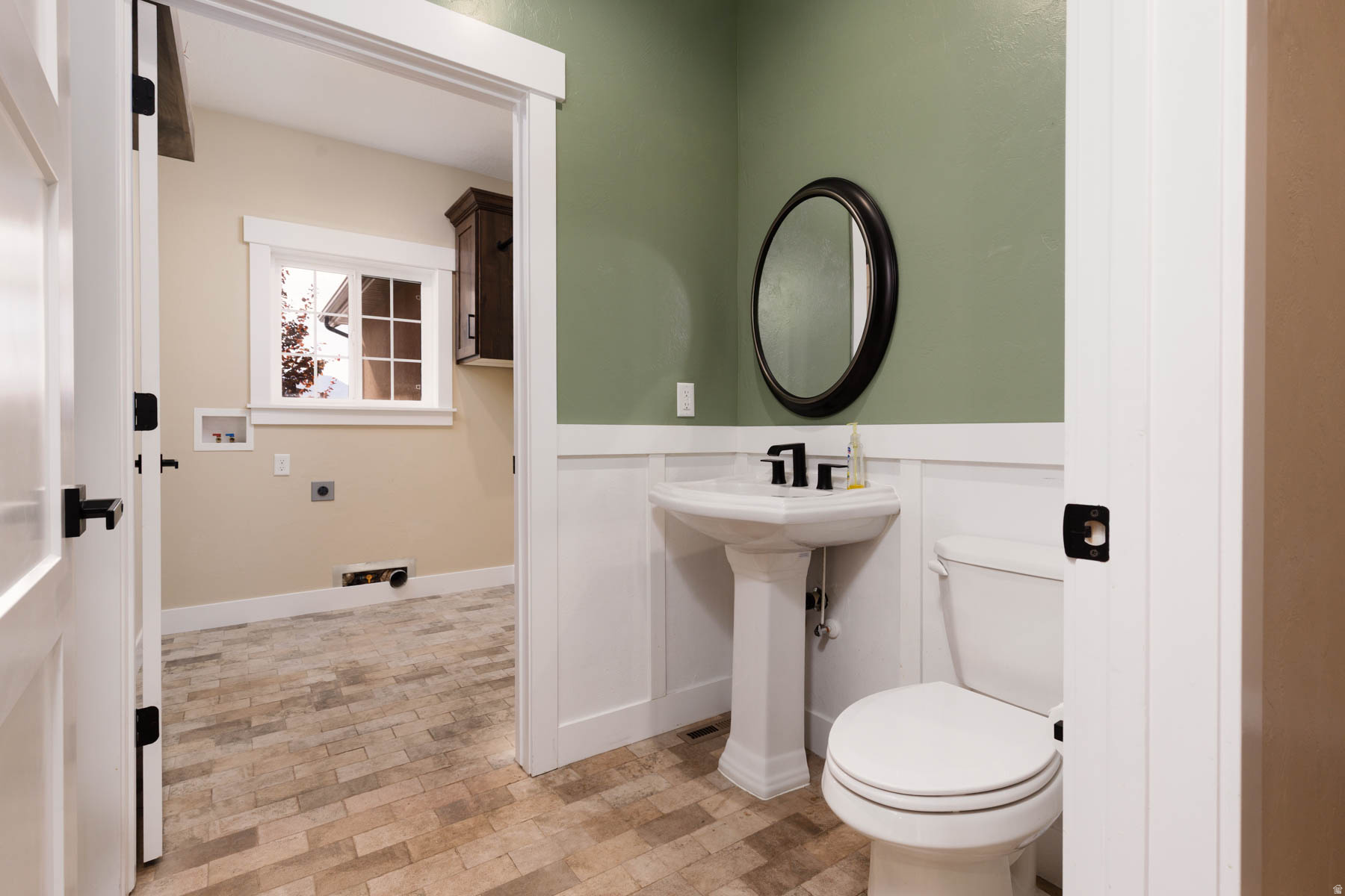 THE LINKS - Residential