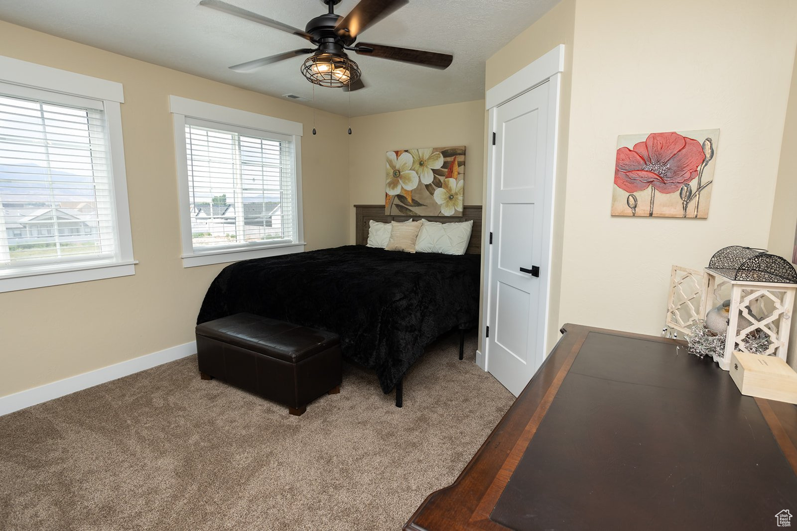 THE LINKS - Residential