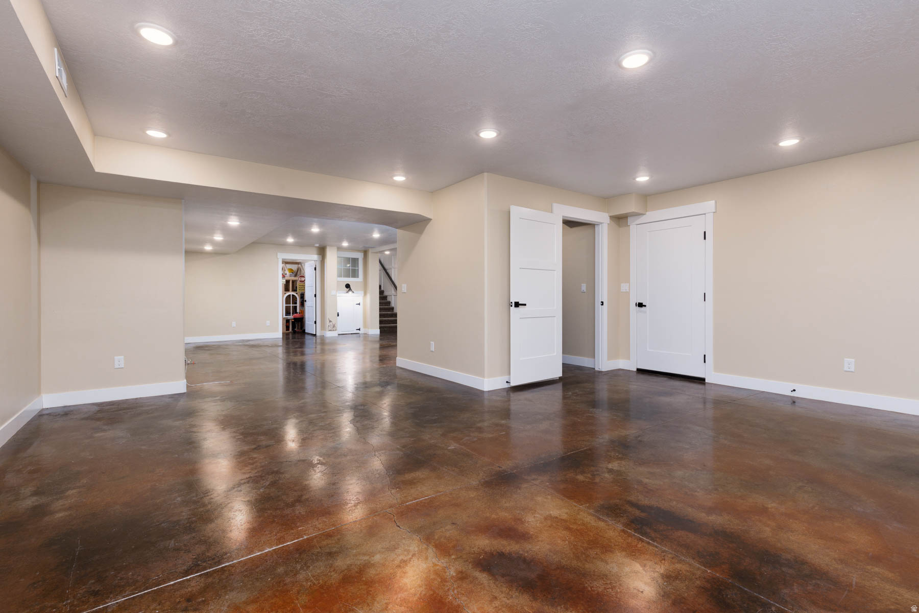 THE LINKS - Residential