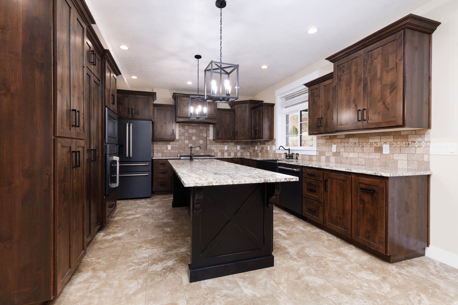 THE LINKS - Residential