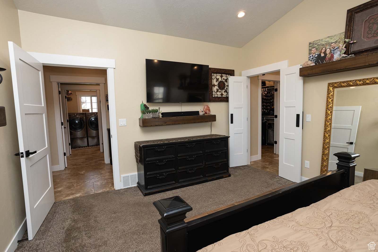 THE LINKS - Residential