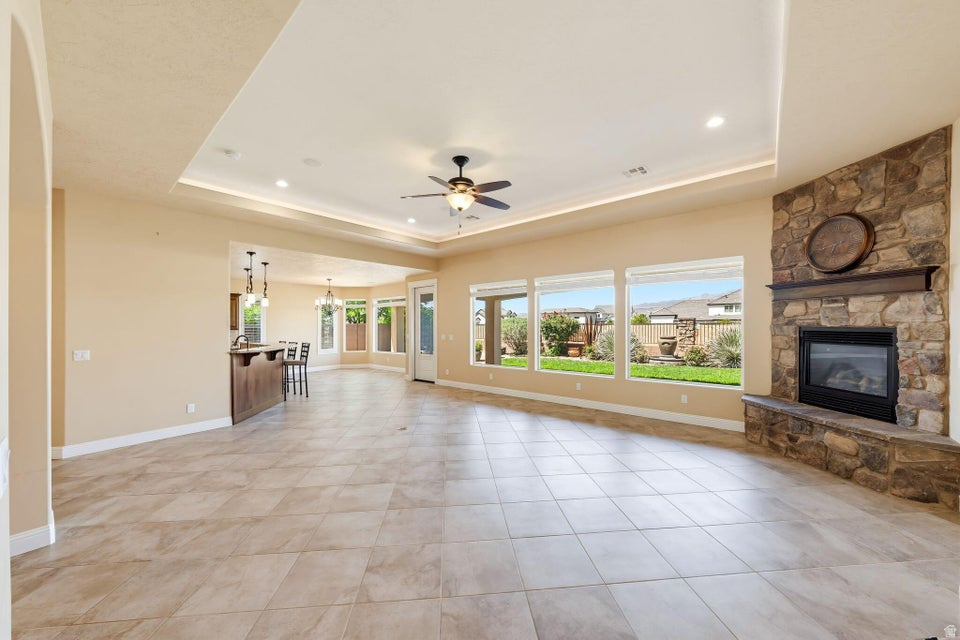 MEADOWS AT STUCKI FARMS PH 1A - Residential