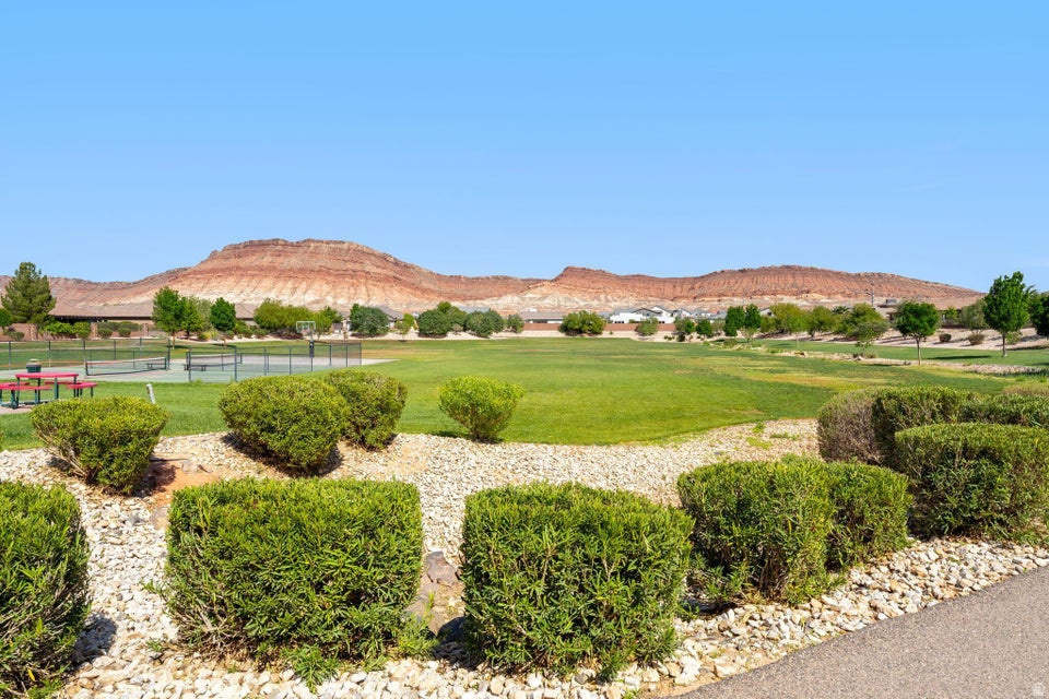 MEADOWS AT STUCKI FARMS PH 1A - Residential