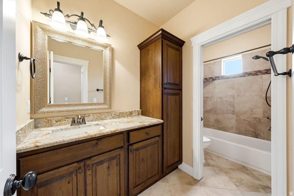 MEADOWS AT STUCKI FARMS PH 1A - Residential