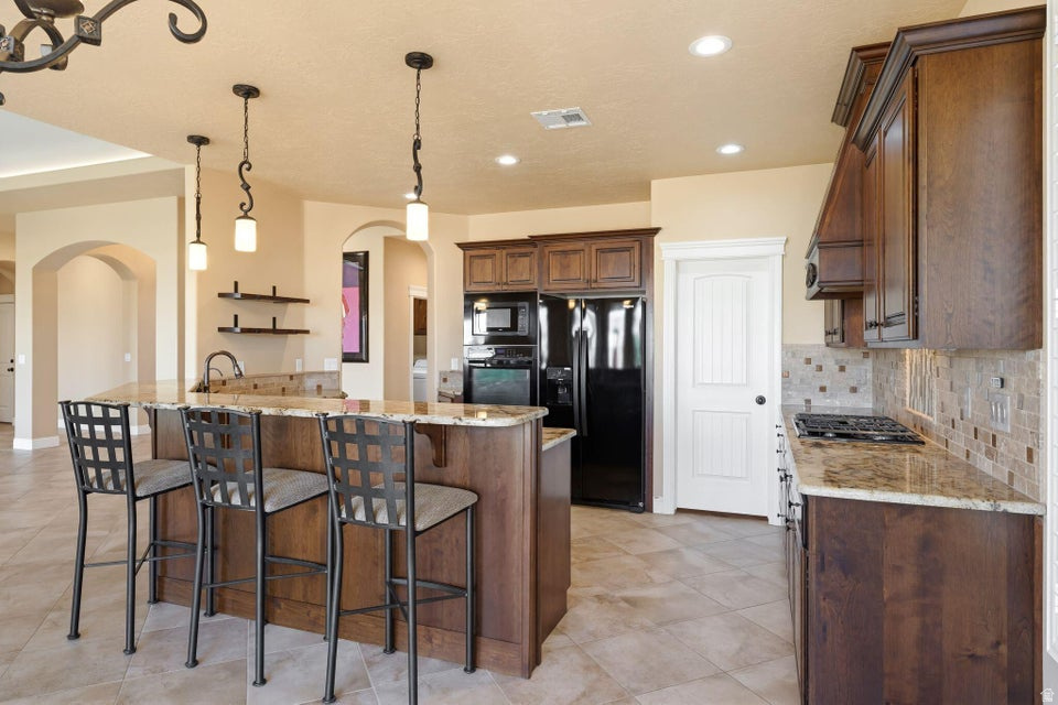 MEADOWS AT STUCKI FARMS PH 1A - Residential