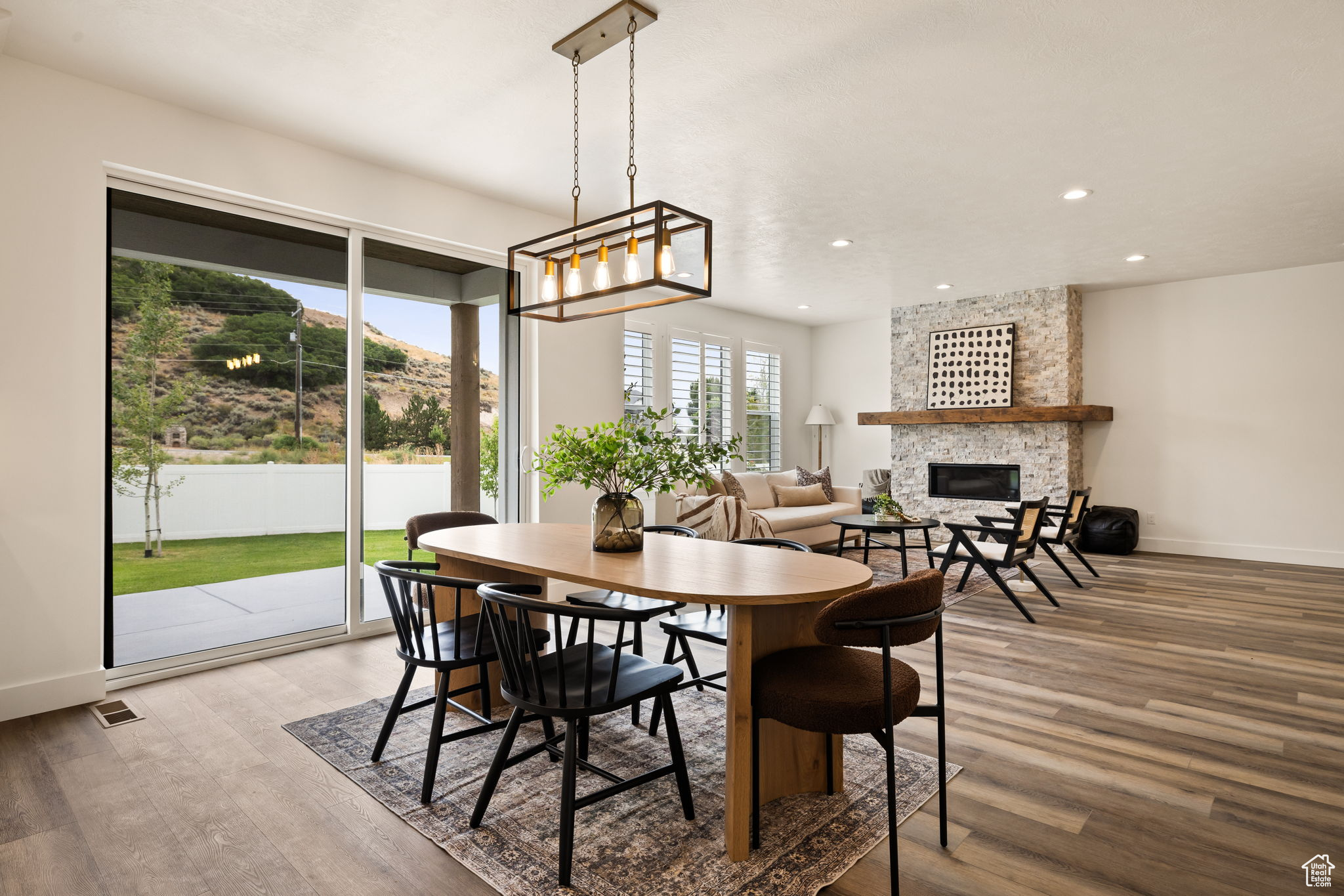 INDIAN SUMMER - Residential