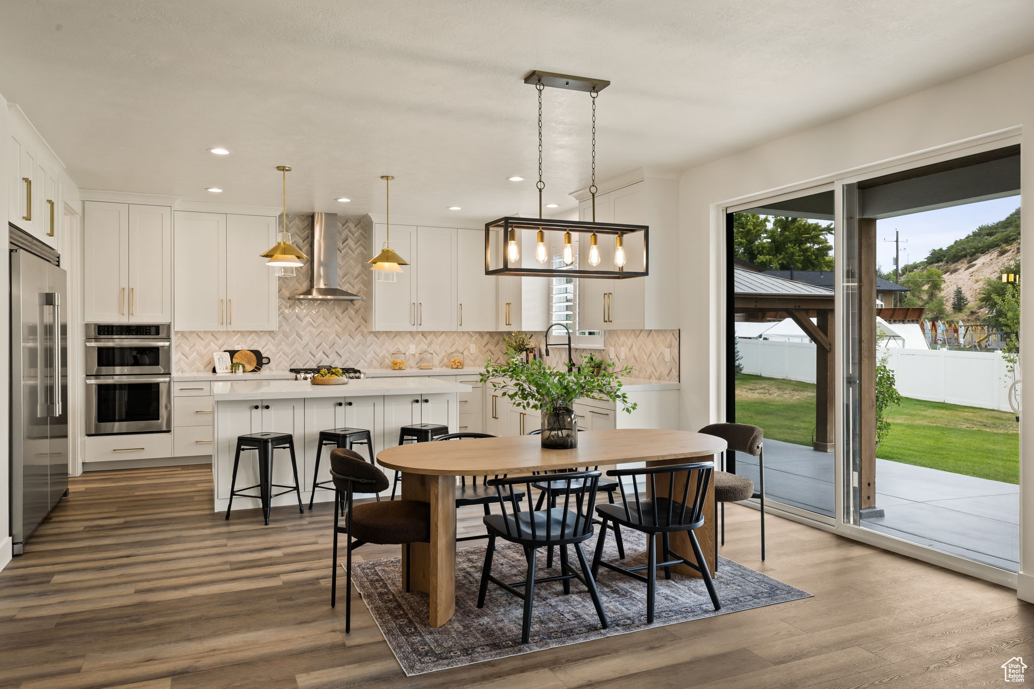 INDIAN SUMMER - Residential