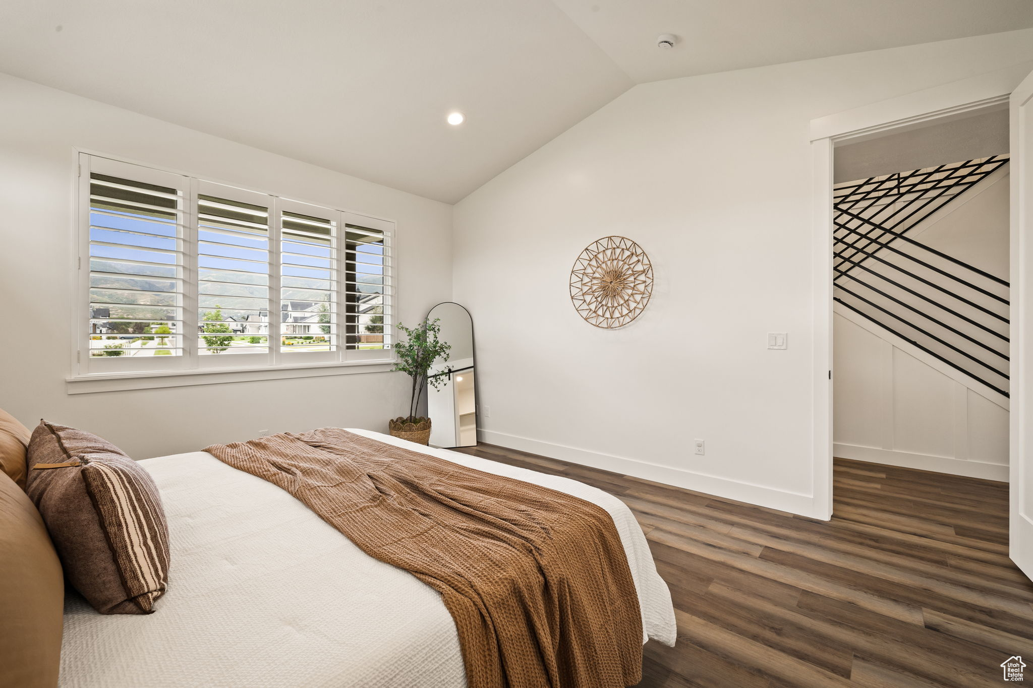 INDIAN SUMMER - Residential