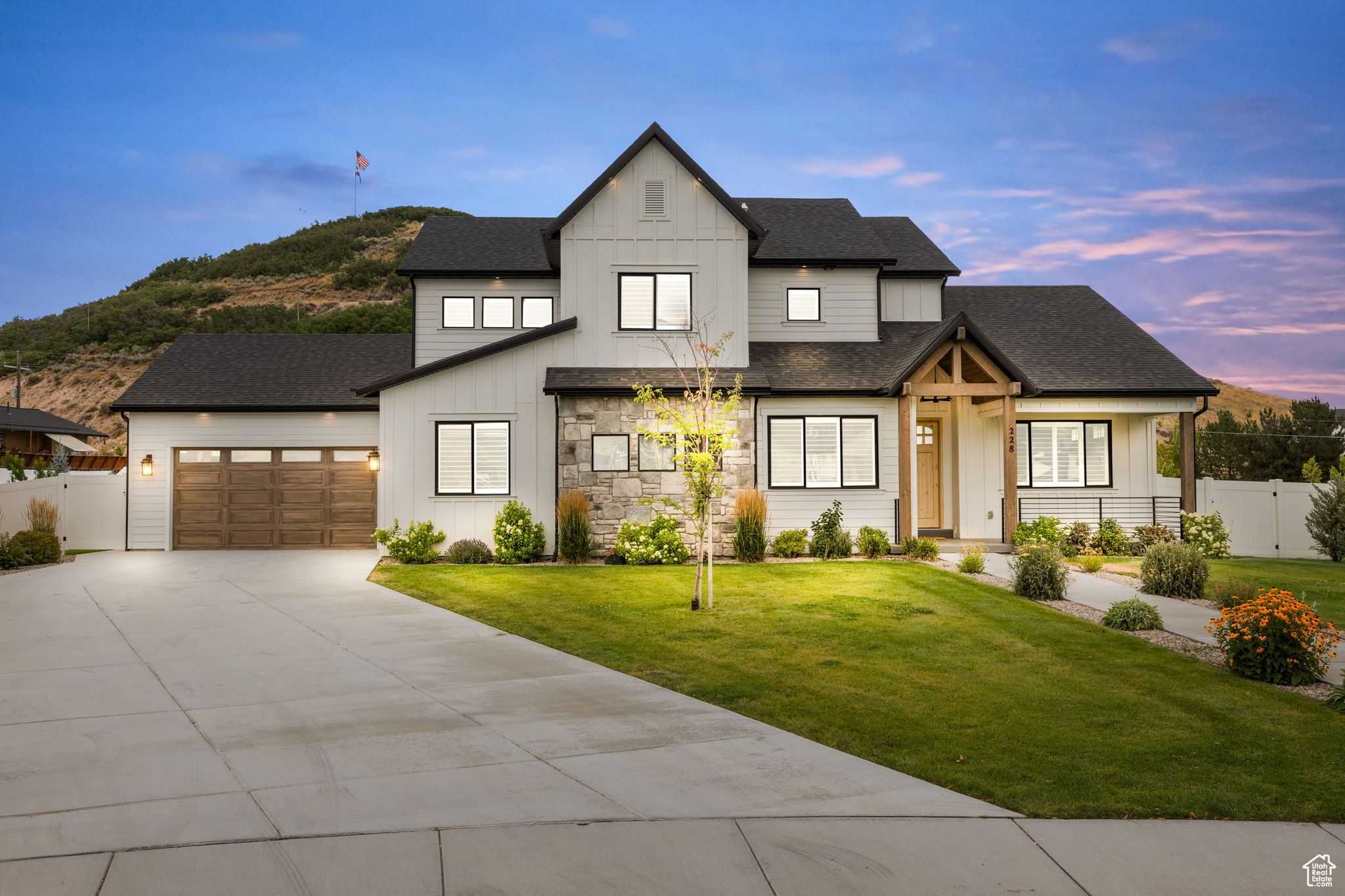 INDIAN SUMMER - Residential