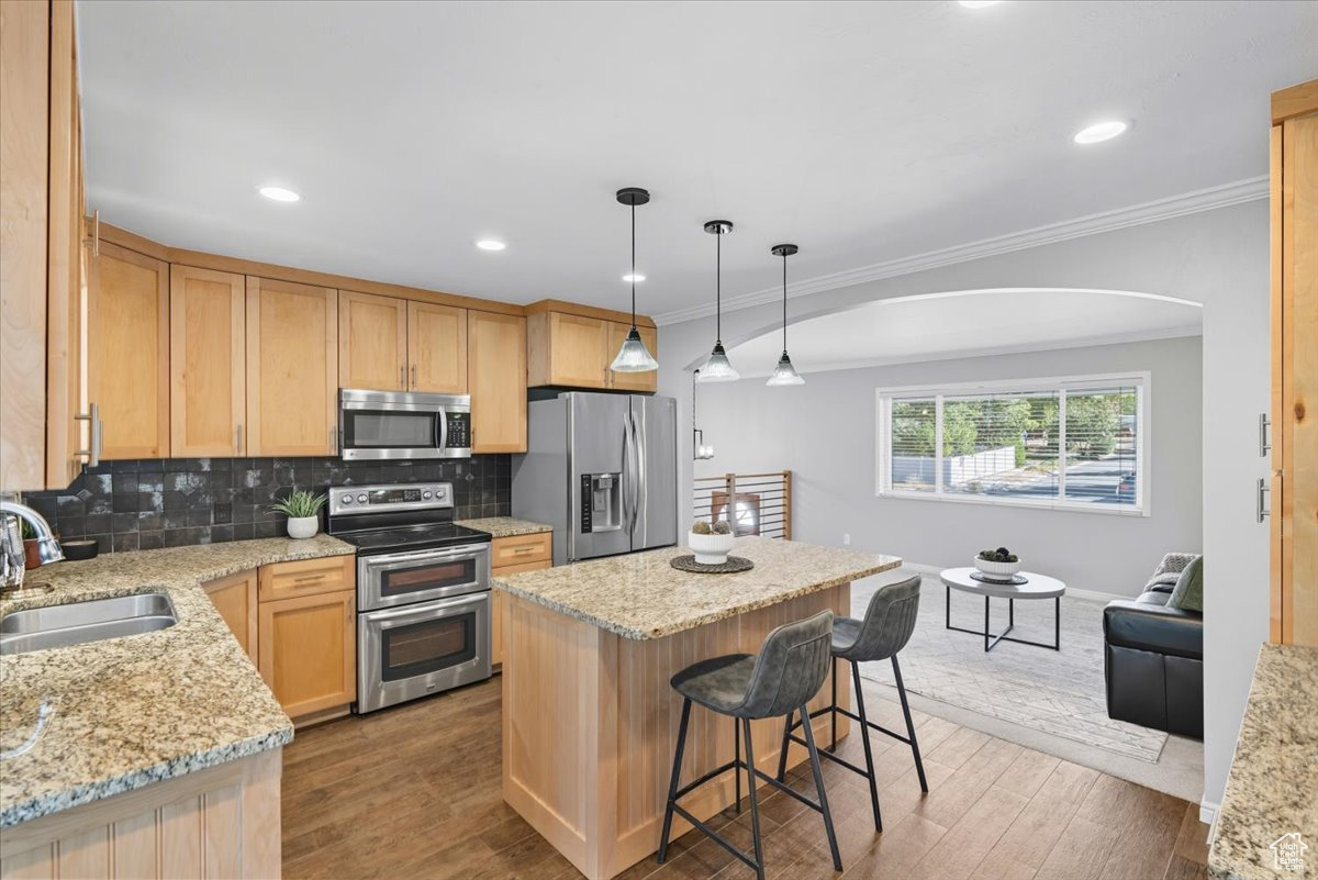 CHERRY HILLS - Residential