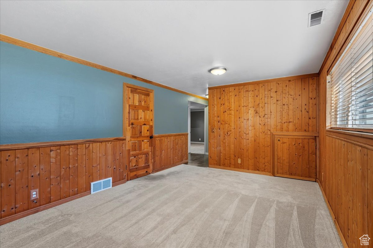 CHERRY HILLS - Residential