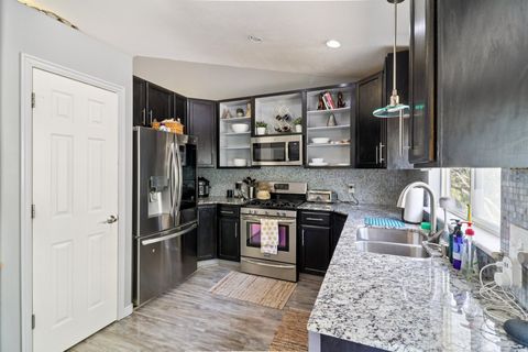 Tiny photo for 336 E STEEP MOUNTAIN DR, Draper, UT 84020 (MLS # 2147290)