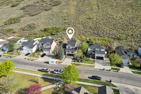 Tiny photo for 336 E STEEP MOUNTAIN DR, Draper, UT 84020 (MLS # 2147290)