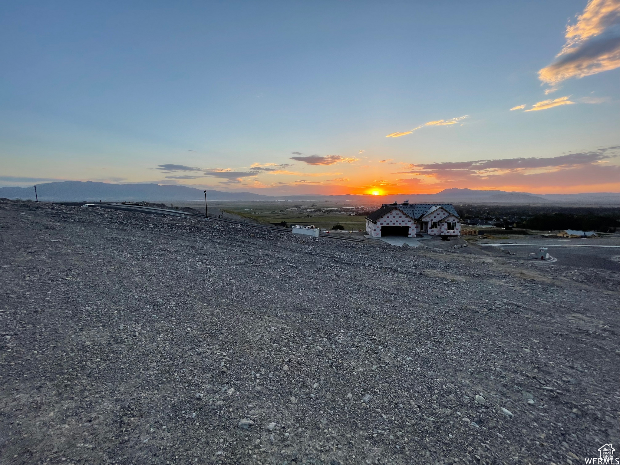 SKY VIEW HEIGHTS - Land