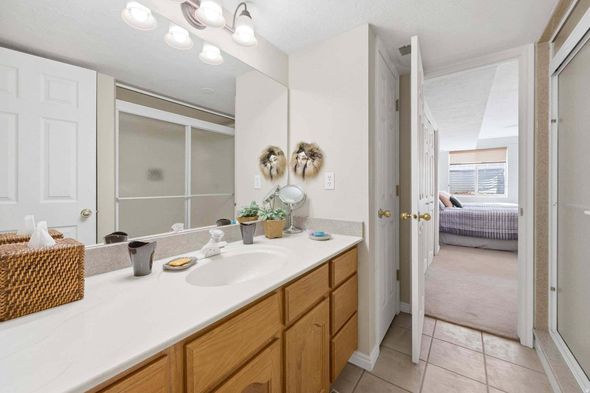 CREEKSIDE - Residential