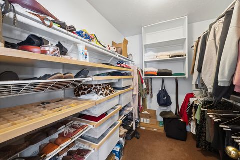 Tiny photo for 1093 E BIRCHBROOK CIR, Cottonwood Heights, UT 84047 (MLS # 2146069)