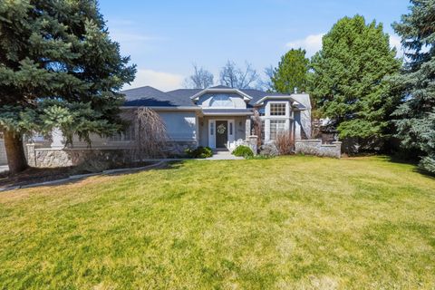 Tiny photo for 1093 E BIRCHBROOK CIR, Cottonwood Heights, UT 84047 (MLS # 2146069)