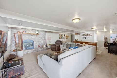 Tiny photo for 1093 E BIRCHBROOK CIR, Cottonwood Heights, UT 84047 (MLS # 2146069)