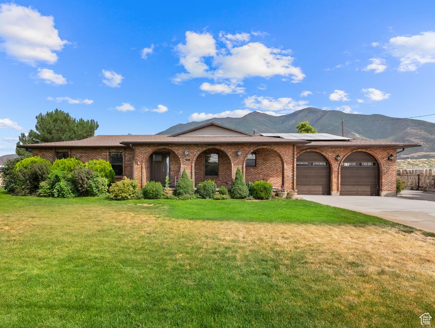 Horse Property and a 3 bay shop! Welcome to your dream property in Spanish Fork! This home has the perfect blend of comfort, space, and functionality. The property features a spacious shop, perfect for hobbies, storage, or business needs. The land is well laid out, giving you flexibility for pastures, gardening, or simply enjoying the open space. Whether you're looking for room for your horses, space for projects, or beautiful mountain views, this Spanish Fork property has it all. Additional land available