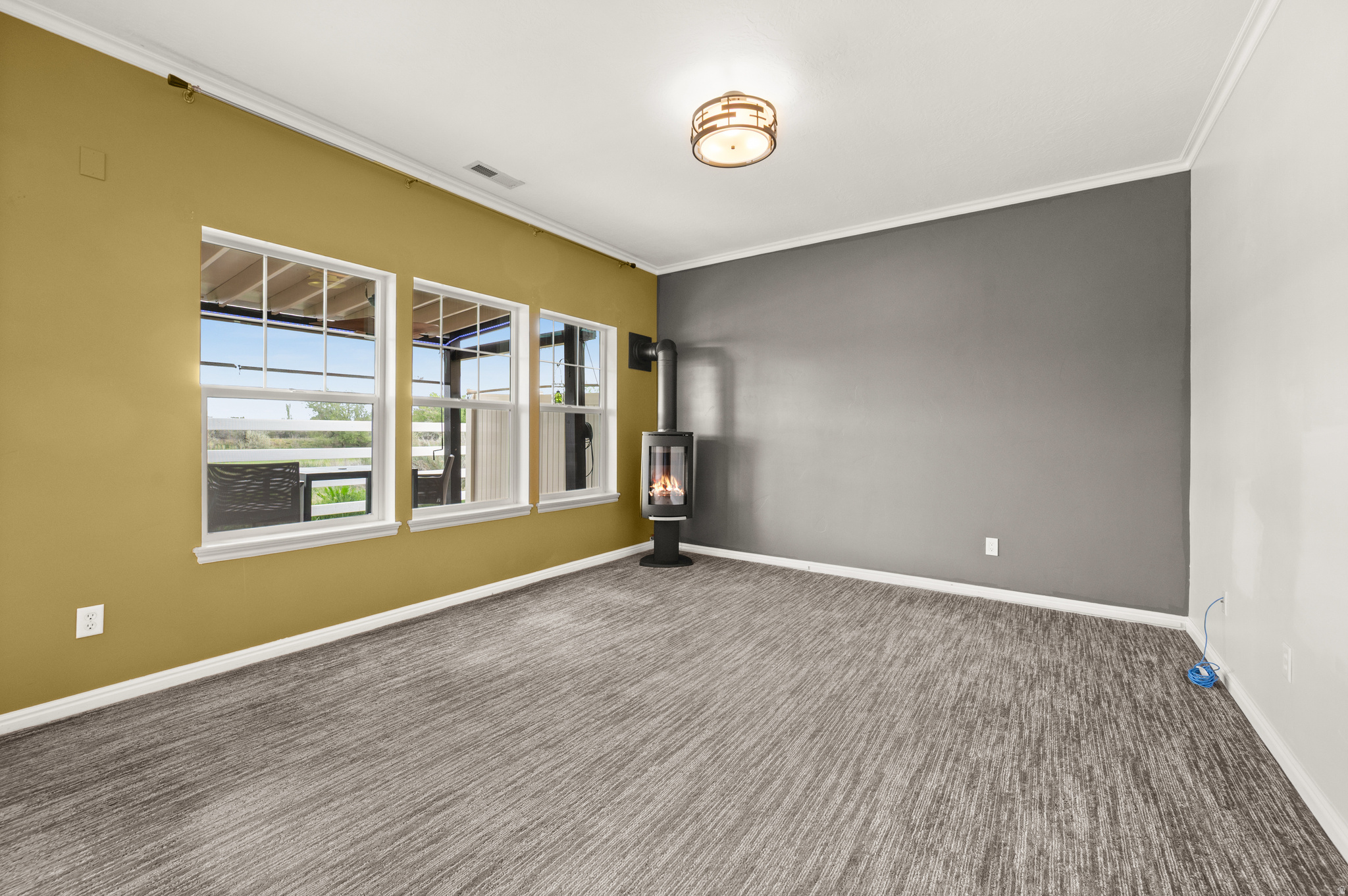 RIVER OAKS VILLAS TOWNHOMES - Residential
