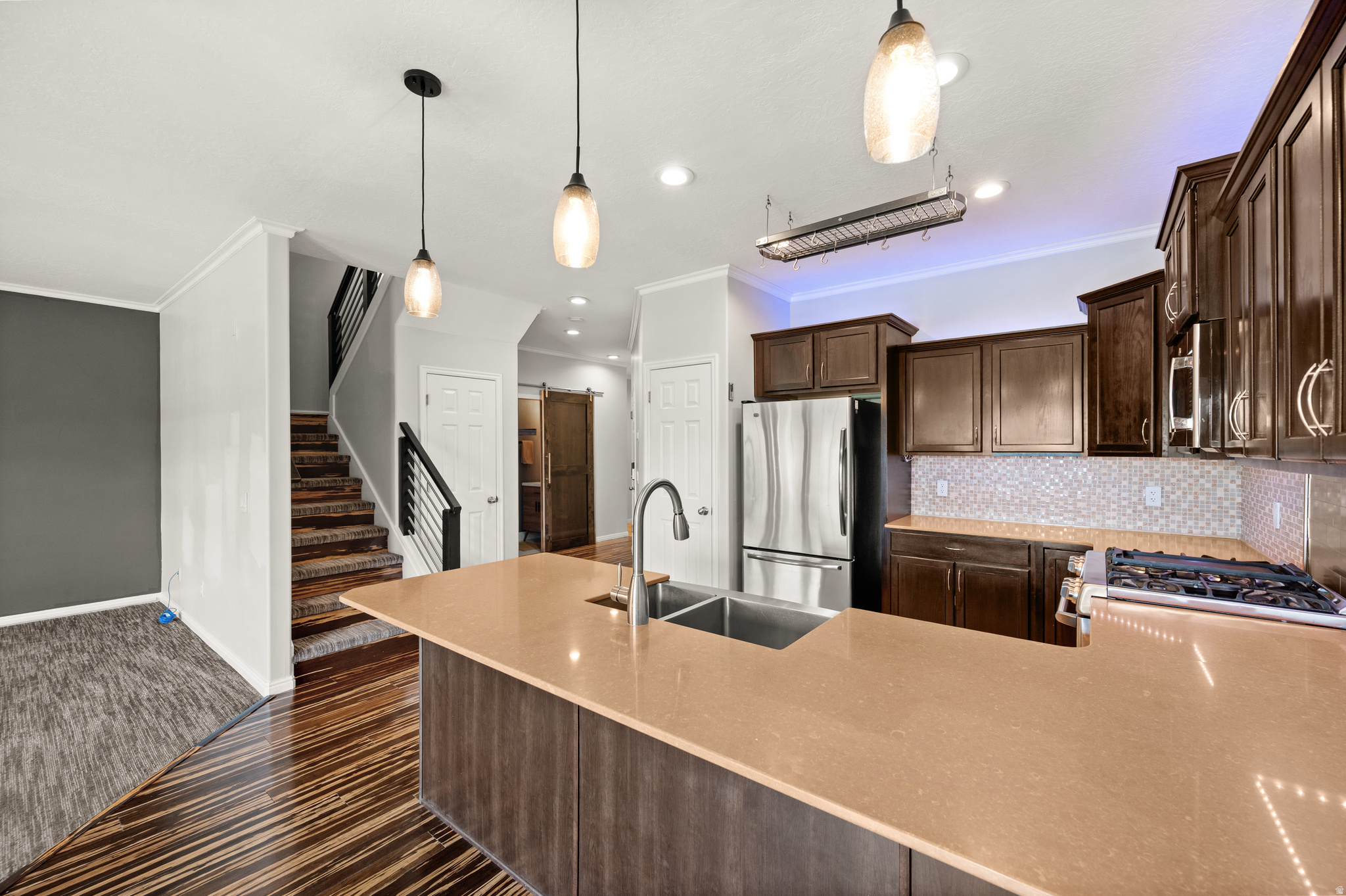 RIVER OAKS VILLAS TOWNHOMES - Residential