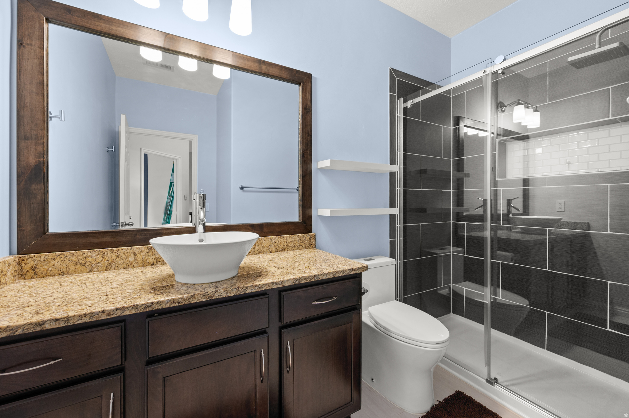 RIVER OAKS VILLAS TOWNHOMES - Residential