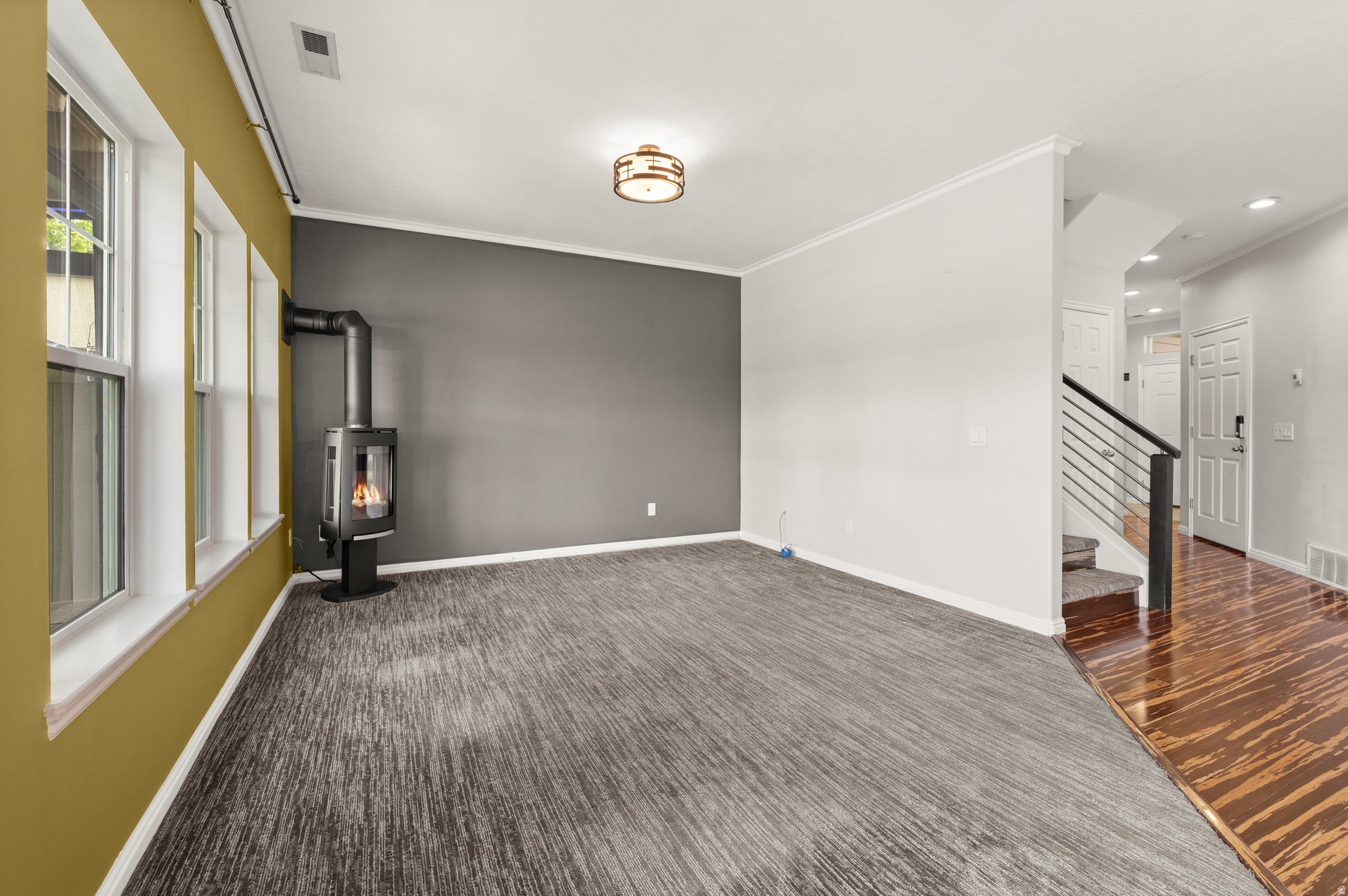 RIVER OAKS VILLAS TOWNHOMES - Residential