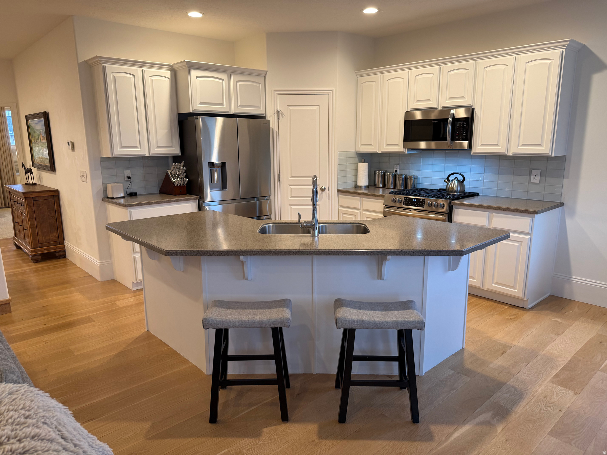 DESERT CREEK - Residential