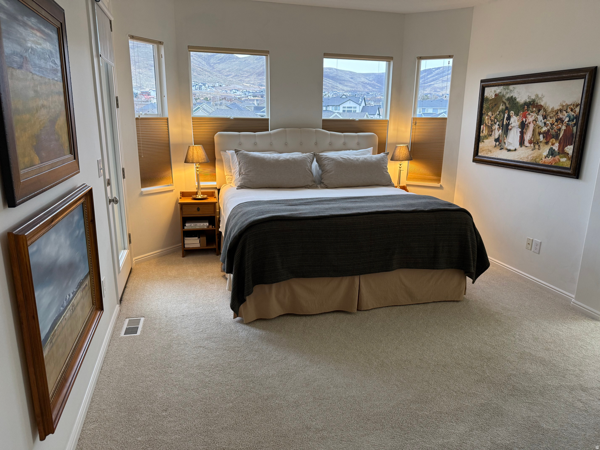 DESERT CREEK - Residential